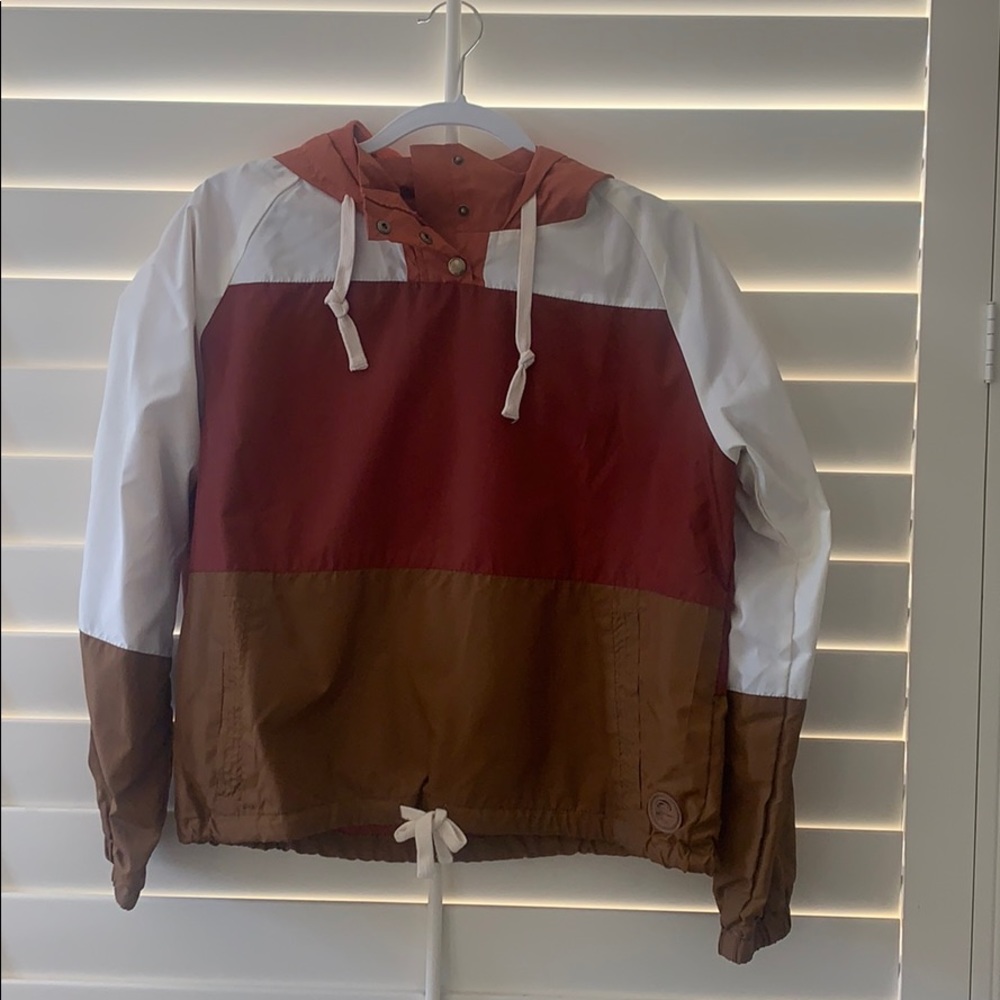 O’neil Women’s Windbreaker